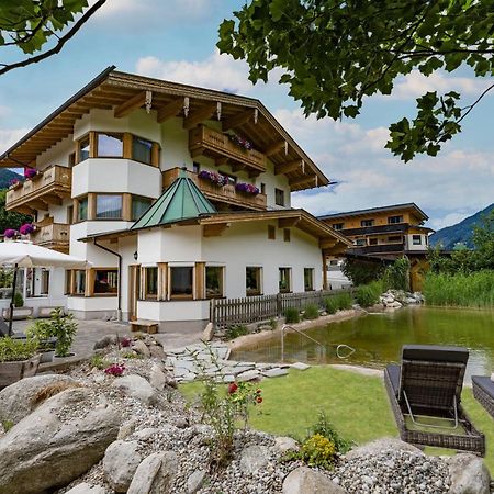 Landhaus Alpenherz Aschau Im Zillertal Luaran gambar