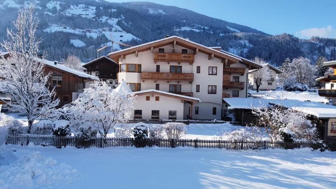Landhaus Alpenherz Aschau Im Zillertal Luaran gambar
